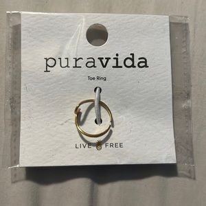 Puravida gold toe ring